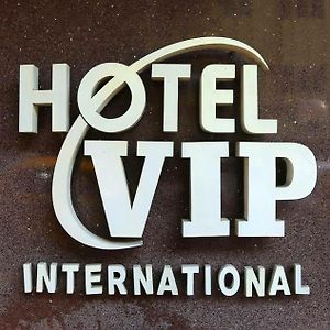 Collection O 64168 Hotel Vip International